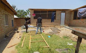 building aquaculture cages