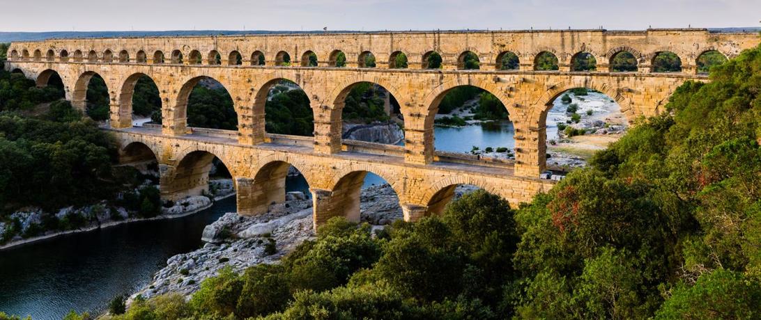 Pont-du-Gard-Wikipedia